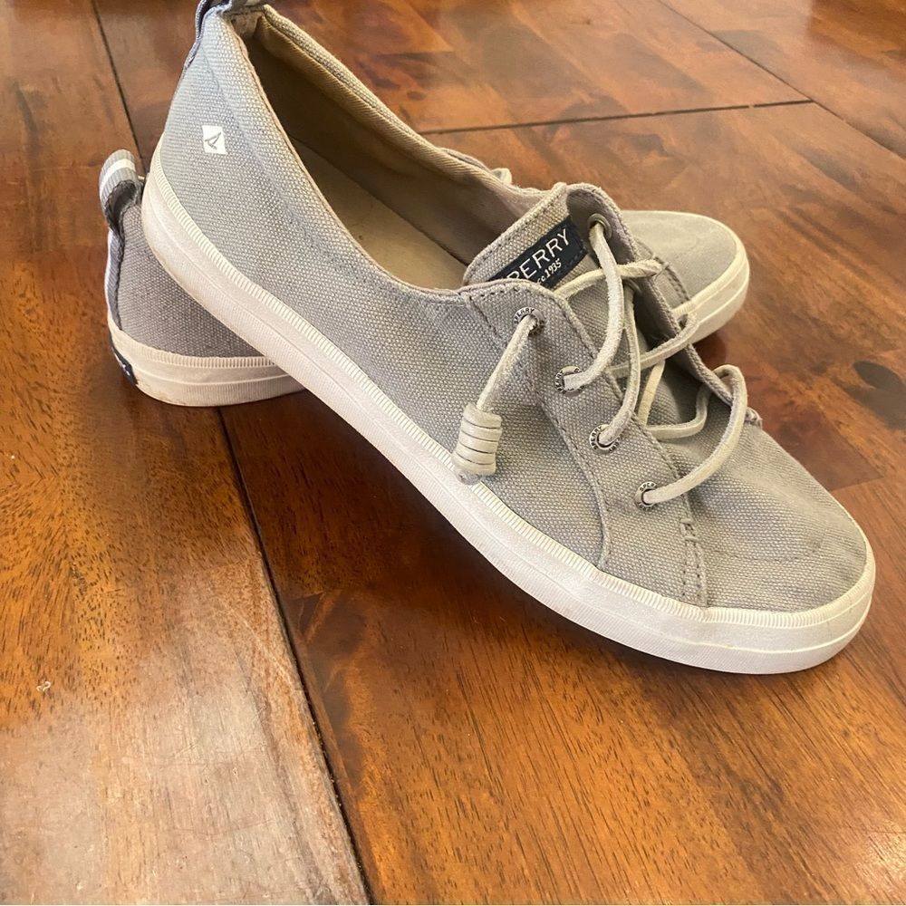 Women’s Sperry Slip Ons Size 9.5 - Picture 2 of 8